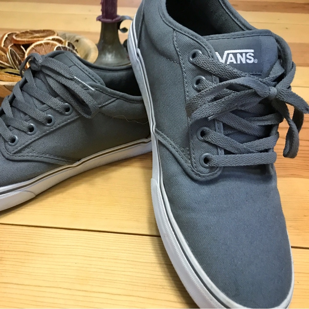 Gray Vans Classic Skate Shoes- size 10